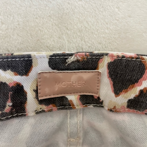 MOTHER High Waisted Ankle fray in Touch of the Tiger denim - Picture 6 of 13